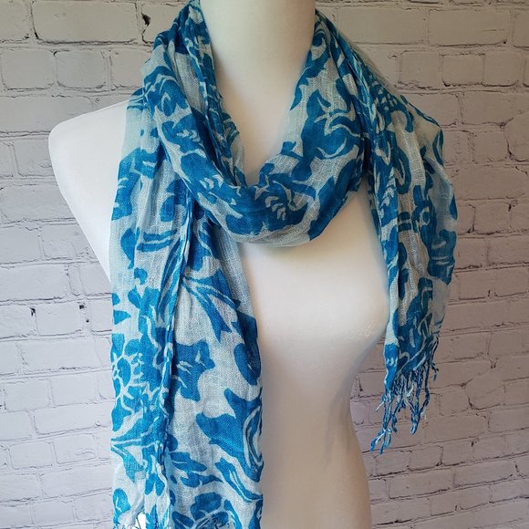 Lightweight Scarf - Picture 4 of 14